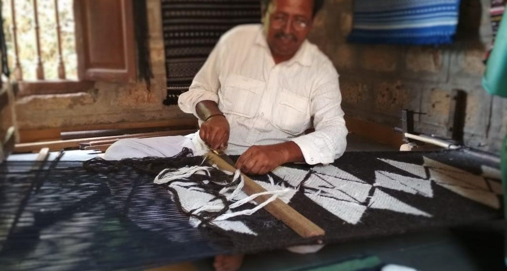 Kharad: A Reference Guide to the Flatweave of Kachchh