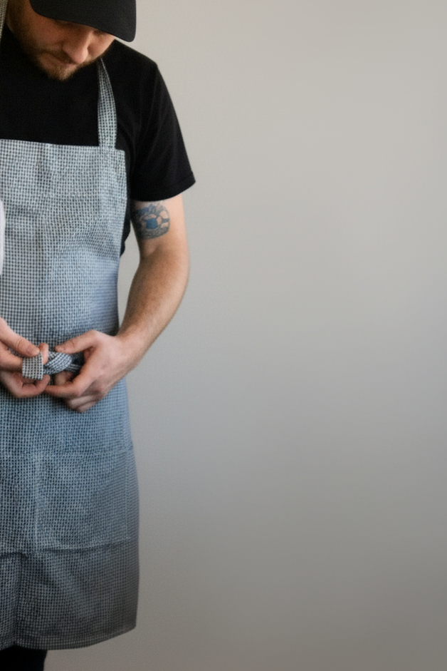 The Cook's Apron in Houndstooth